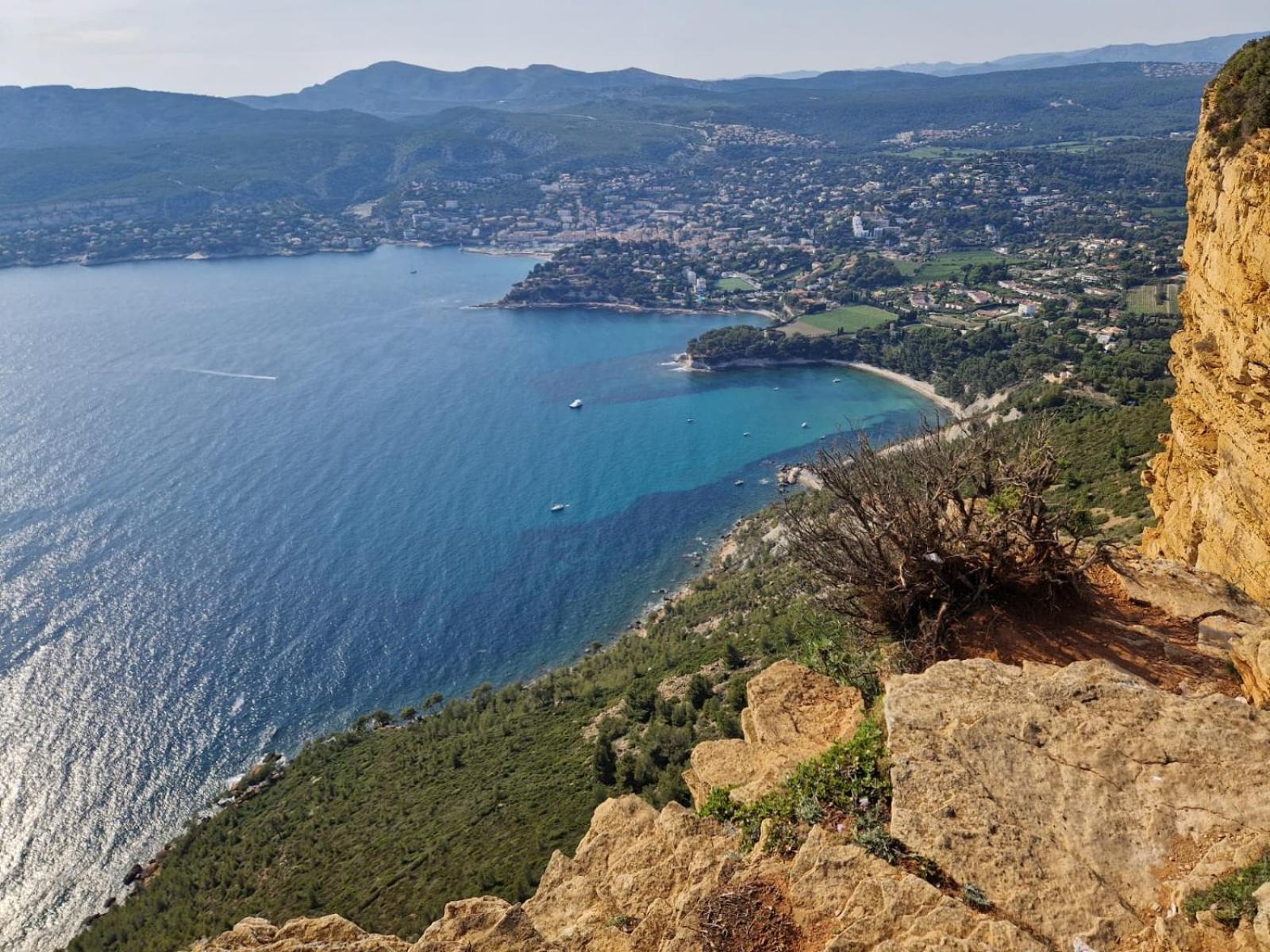 Camping Aux Portes De Cassis Roquefort la Bedoule Bagian luar foto