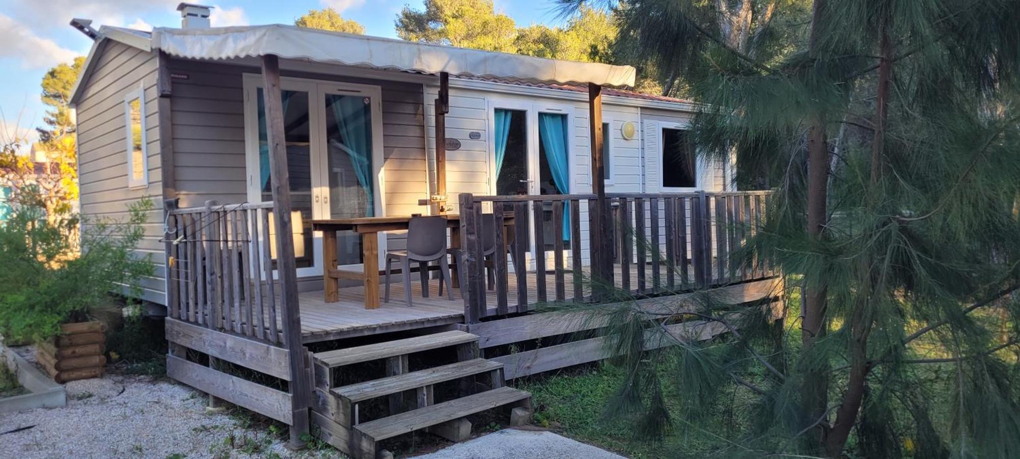 Camping Aux Portes De Cassis Roquefort la Bedoule Bagian luar foto